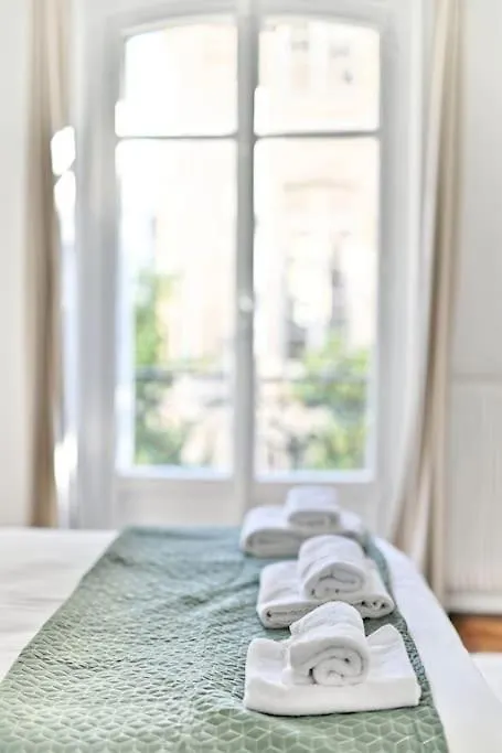 Apartment Appartement Parisien Spacieux #Marais #Rivoli - II